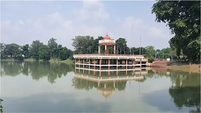 Car Rental in Kanpur